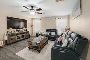 120 Mallard Ln, Leander, TX 78641 - Photo 3