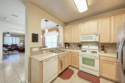 16100 S Great Oaks Drive #602, Round Rock, TX 78681 - Photo 17