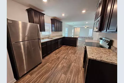 17904 Speculator Lane, Elgin, TX 78621 - Photo 5