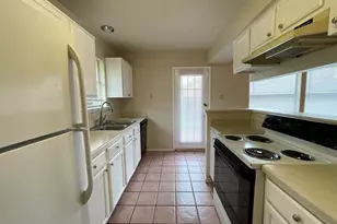 16719 Whitebrush Loop, Austin, TX 78717 - Photo 13