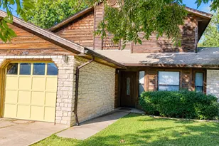 104 Leona St, Lockhart, TX 78644 - Photo 1