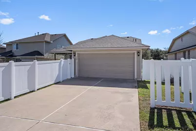 404 Yucca House Drive, Pflugerville, TX 78660 - Photo 33