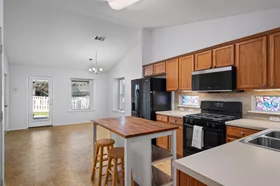 404 Yucca House Drive, Pflugerville, TX 78660 - Photo 15