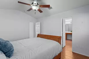 404 Yucca House Dr, Pflugerville, TX 78660 - Photo 25