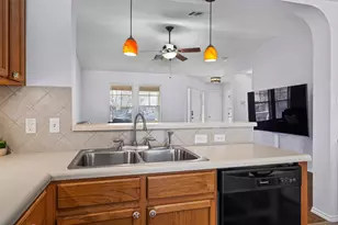 404 Yucca House Dr, Pflugerville, TX 78660 - Photo 21