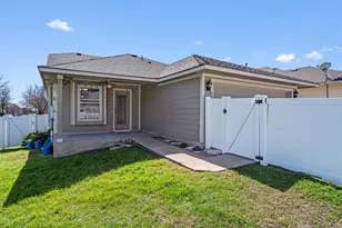 404 Yucca House Dr, Pflugerville, TX 78660 - Photo 31