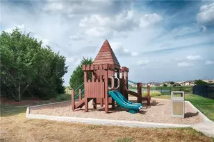 521 Bradford Ln, Hutto, TX 78634 - Photo 25