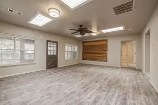 5303 Shady Oaks Circle, Kingsland, TX 78639 - Photo 13