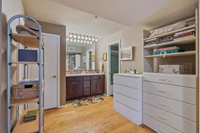 40 N Interstate 35 Highway N #1B3, Austin, TX 78701 - Photo 17