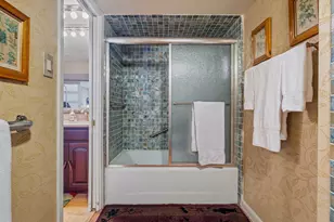 40 N Interstate 35 Hwy N, Austin, TX 78701 - Photo 19