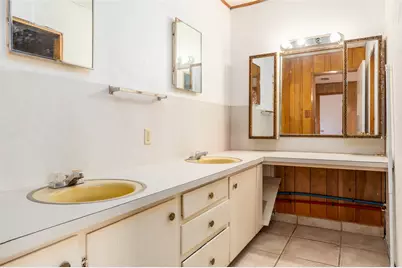 600 W Cypress Street, Johnson City, TX 78636 - Photo 29