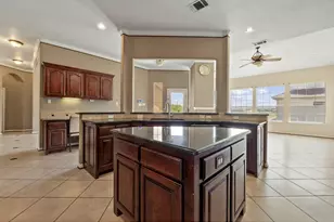 12015 Arnhamn Ln, Manor, TX 78653 - Photo 15
