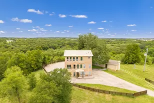 520 Double Eagle Rnch Dr, Cedar Creek, TX 78612 - Photo 9