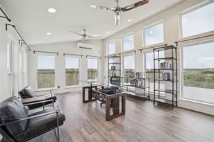 520 Double Eagle Rnch Dr, Cedar Creek, TX 78612 - Photo 21