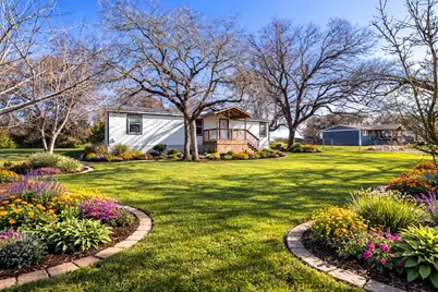 1029 Old McDade Road #C, Elgin, TX 78621 - Photo 3