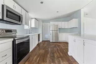 1029 Old McDade Rd, Elgin, TX 78621 - Photo 15