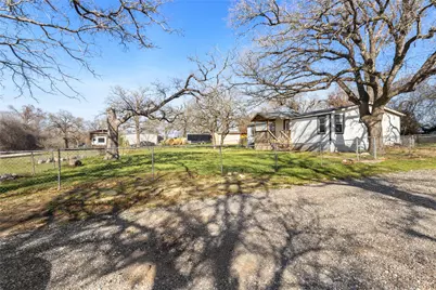 1029 Old McDade Road #C, Elgin, TX 78621 - Photo 7