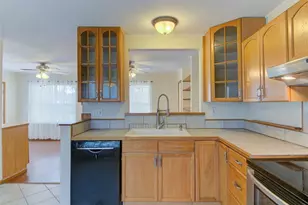 1600 San Juan Dr, Austin, TX 78733 - Photo 11