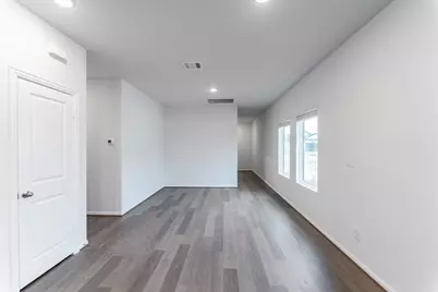 720 Barbary Coast Lane, Jarrell, TX 76537 - Photo 5