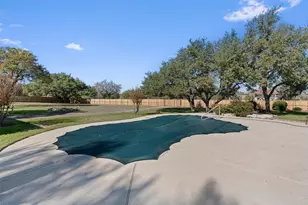 130 Richards Dr, Buda, TX 78610 - Photo 5