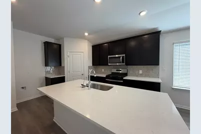 118 Holmby Drive, Hutto, TX 78634 - Photo 3