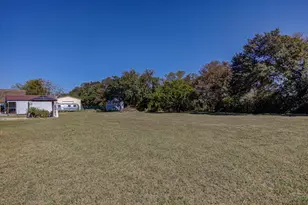 200 Harbor Cir Circle, Georgetown, TX 78633 - Photo 27