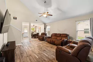 137 Barn Owl Loop, Leander, TX 78641 - Photo 9
