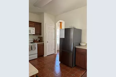 209 Flinn Street, Hutto, TX 78634 - Photo 9