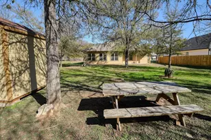 108 Pohakuloa Dr, Bastrop, TX 78602 - Photo 35