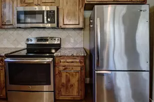 108 Pohakuloa Dr, Bastrop, TX 78602 - Photo 17