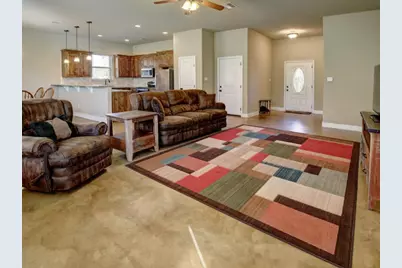 108 Pohakuloa Drive, Bastrop, TX 78602 - Photo 9