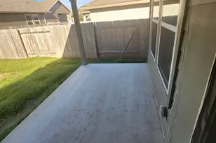 623 Sun Grv Trl, Georgetown, TX 78628 - Photo 17