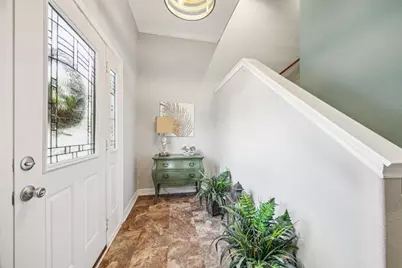 411 Sunset Circle, Galveston, TX 77554 - Photo 5