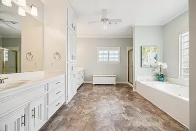 411 Sunset Circle, Galveston, TX 77554 - Photo 19