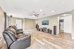 1520 Kothman Dr, Hutto, TX 78634 - Photo 11