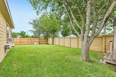 1520 Kothman Drive, Hutto, TX 78634 - Photo 35