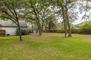 1903 Yokley Rd, Rockdale, TX 76567 - Photo 33