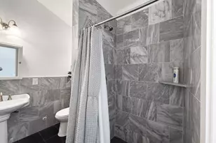 907 E 3rd St, Austin, TX 78702 - Photo 13
