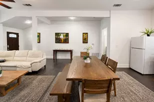 907 E 3rd St, Austin, TX 78702 - Photo 9