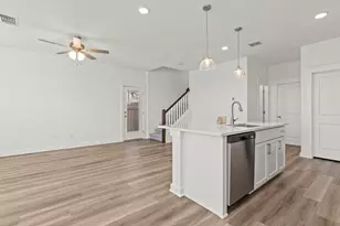 108 Hartson Dr, Taylor, TX 76574 - Photo 9