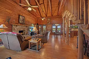 707 Cat Hollow Club Dr, Briarcliff, TX 78669 - Photo 3