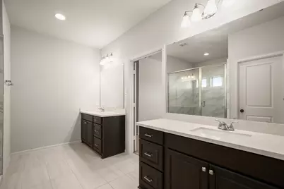 932 Azul Lagoon Drive #18, Leander, TX 78641 - Photo 19