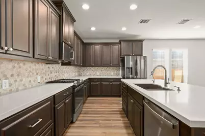 932 Azul Lagoon Drive #18, Leander, TX 78641 - Photo 3