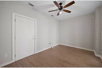 6000 S Congress Avenue #302, Austin, TX 78745 - Photo 5