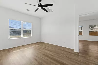 22913 Agave Grove Drive, Lago Vista, TX 78645 - Photo 17