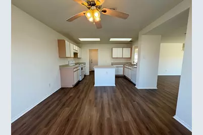 2013 Rim Rock Drive, Leander, TX 78641 - Photo 11