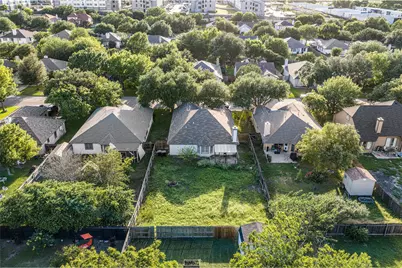 110 Estate Cove, Hutto, TX 78634 - Photo 25