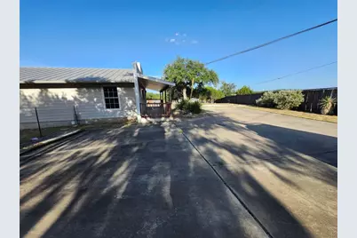 12716 Fitzhugh Rd, Austin, TX 78736 - Photo 17