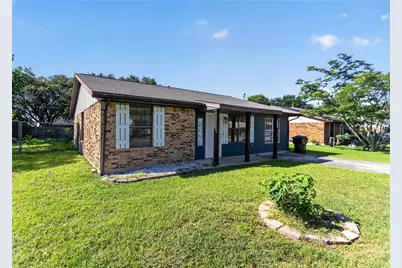 1308 Pendergrass Street, Lockhart, TX 78644 - Photo 1