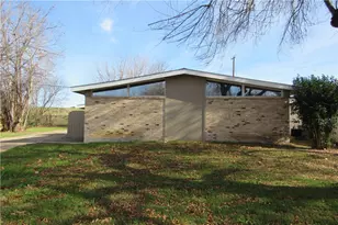 2710 St Edwards Cir, Austin, TX 78704 - Photo 1